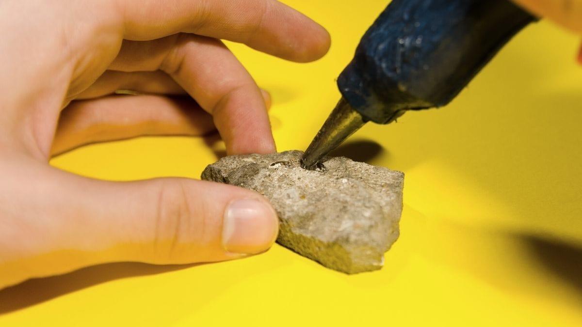 How To Glue Rocks Together For Crafts