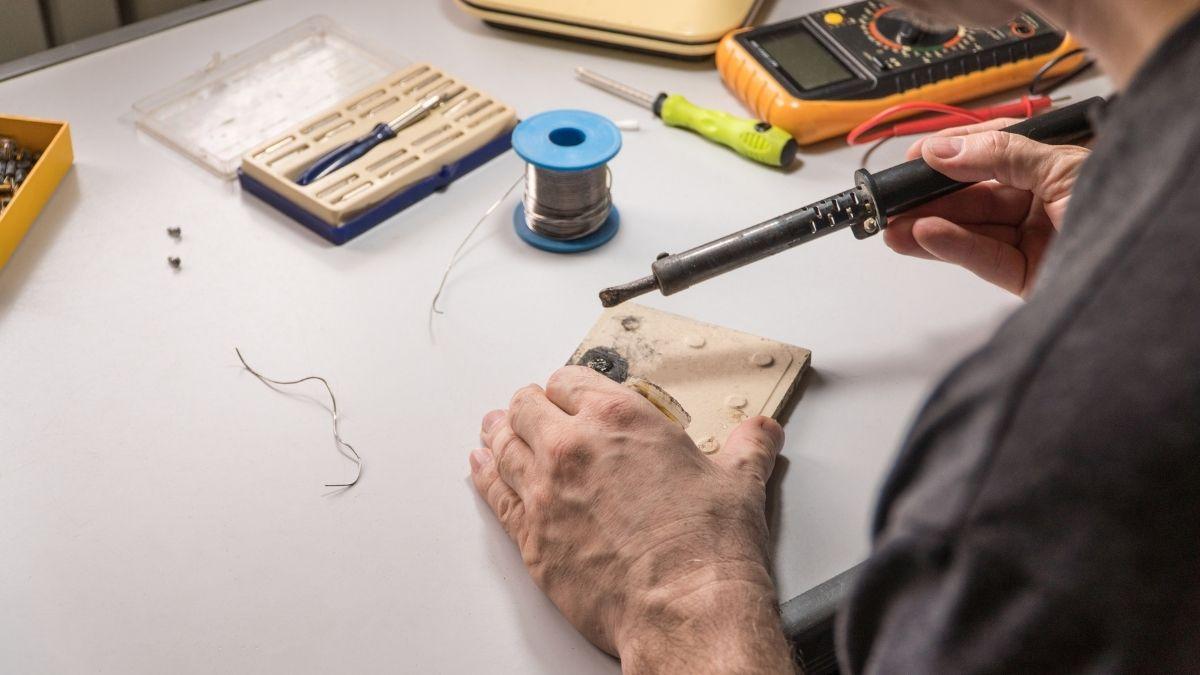How To Use A Soldering Iron For Crafts