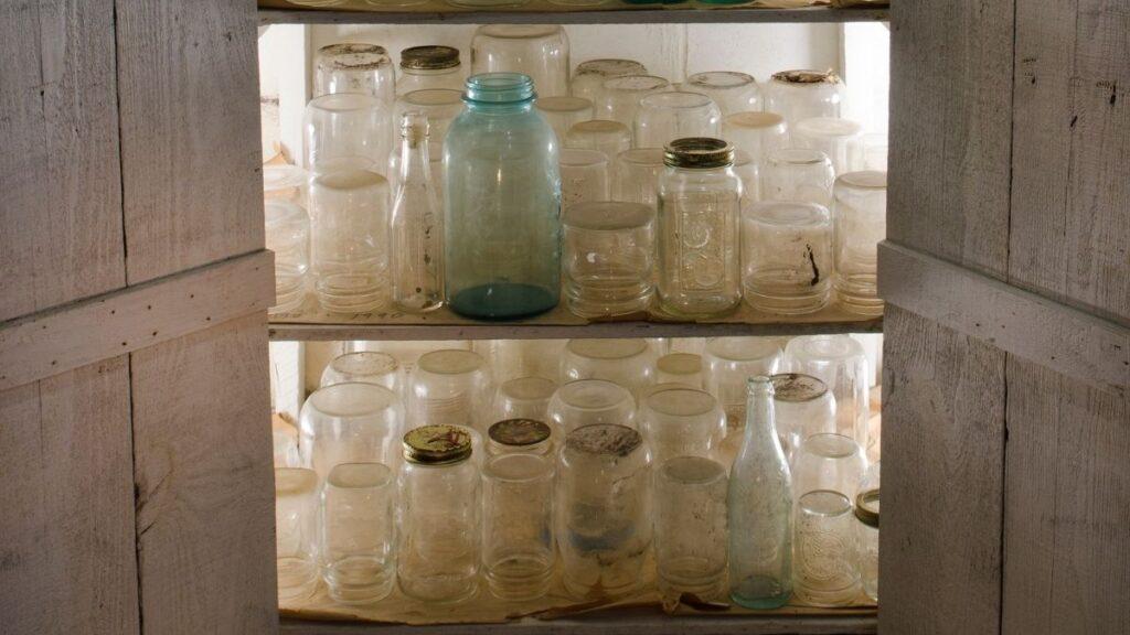 Storing empty canning jars in the cabinet