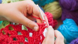 How To Crochet Without Counting (With 3 Easy Methods)